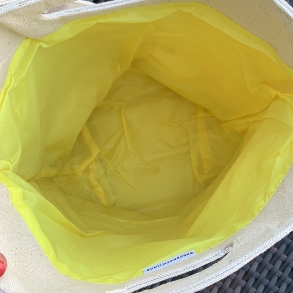 𝅺LIMITED EDITION GAP Card Exclusive Canvas Tote - Picture 9 of 14